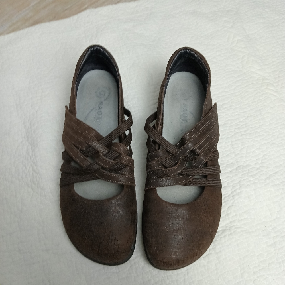 Naot Kawaka Mary Jane Flats Brown Size 39